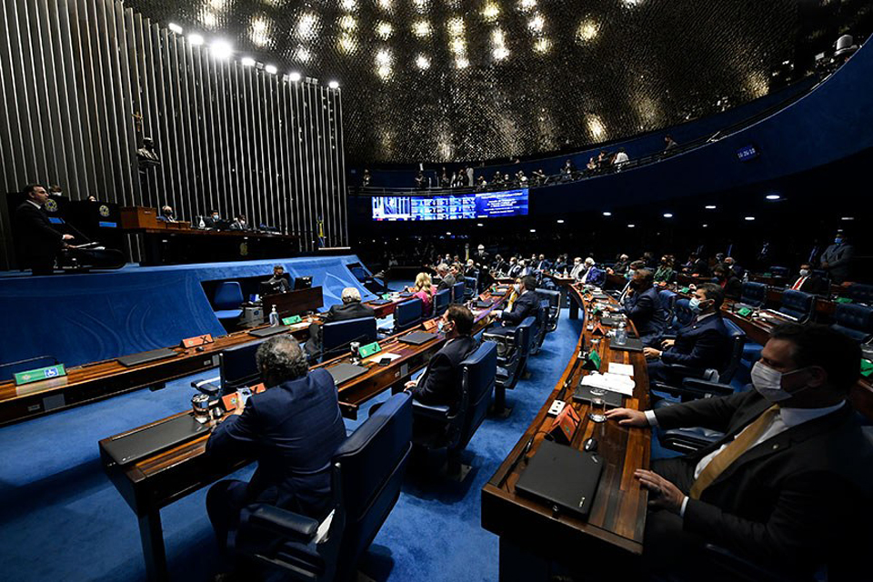 Partidos anunciam líderes e discutem partilha de comissões para 2021-2022