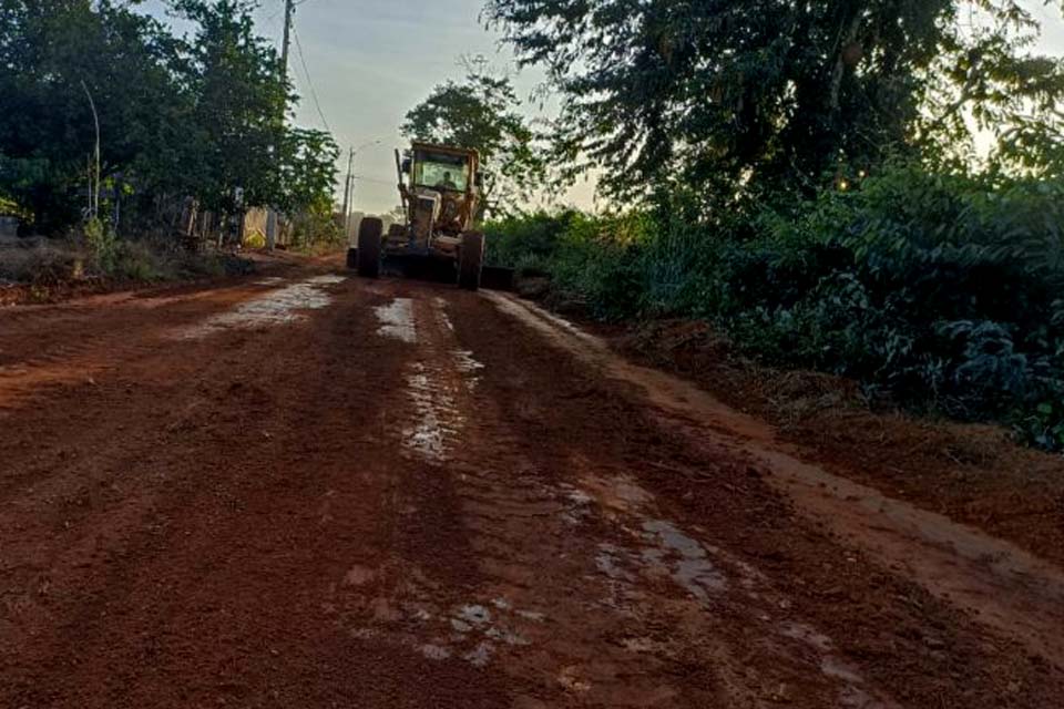 Nova Estrela recebe limpeza das ruas pela equipe da secretaria de obras e serviços públicos