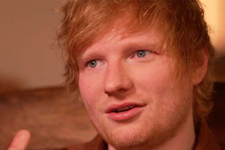 Ed Sheeran confirma que vai fazer shows no Brasil