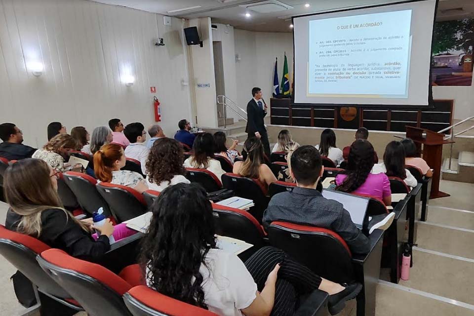 Escola Judicial do TRT-14 promove curso sobre elaboração de minutas de votos