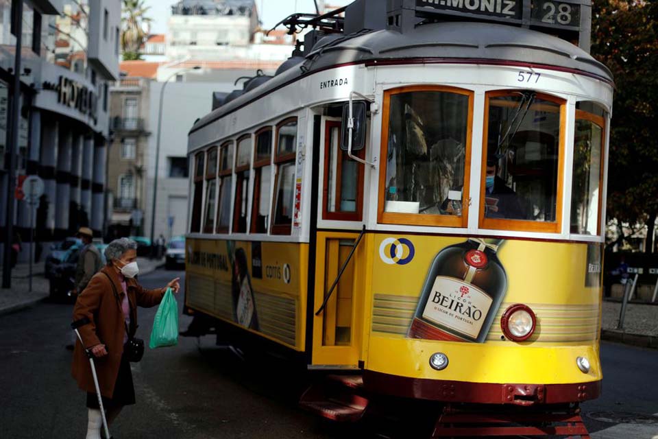 Covid-19: Parlamento de Portugal aprova novo estado de emergência