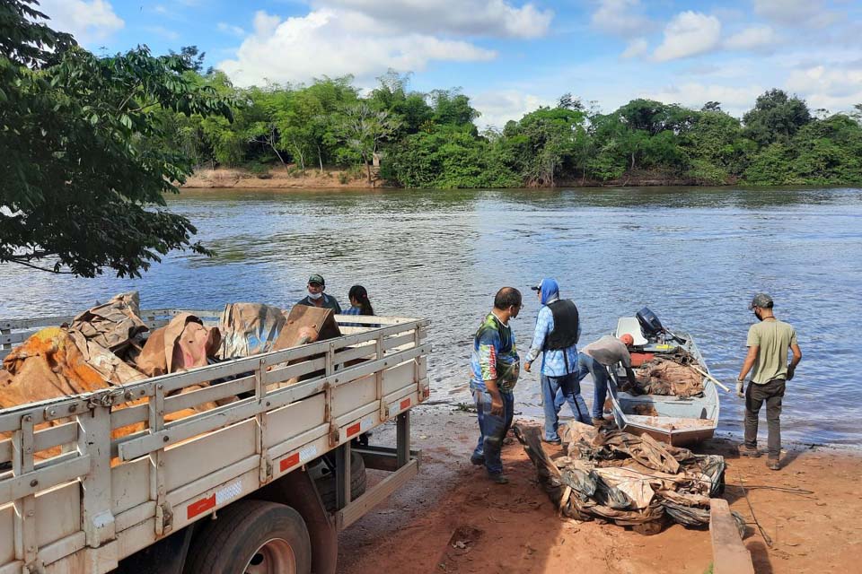 Em parceria, Sedam promove limpeza do rio Machado; ação faz parte da Semana do Meio Ambiente