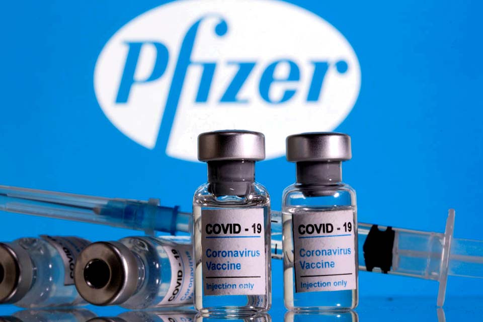 Pfizer e BioNTech dizem que vacina contra covid-19 protege crianças