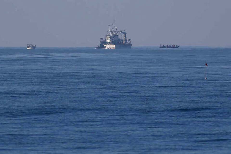 Barco que naufragou no Mediterrâneo tinha 350 paquistaneses a bordo