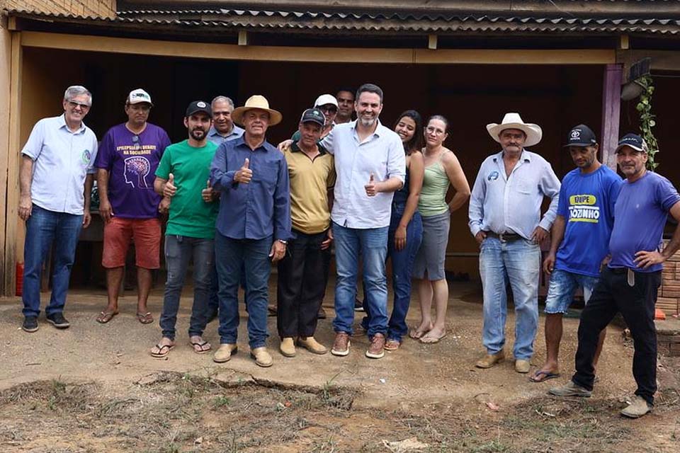 Durante visita a distritos, Léo Moraes fala de melhorar serviços públicos na prefeitura