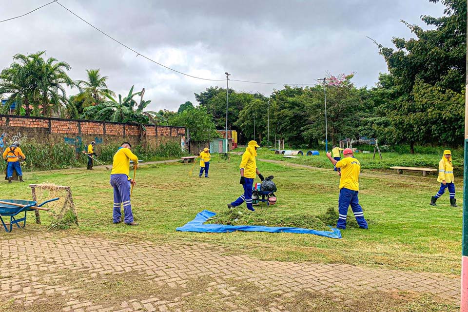 Prefeitura de Porto Velho realiza mutirão de limpeza na avenida Imigrantes