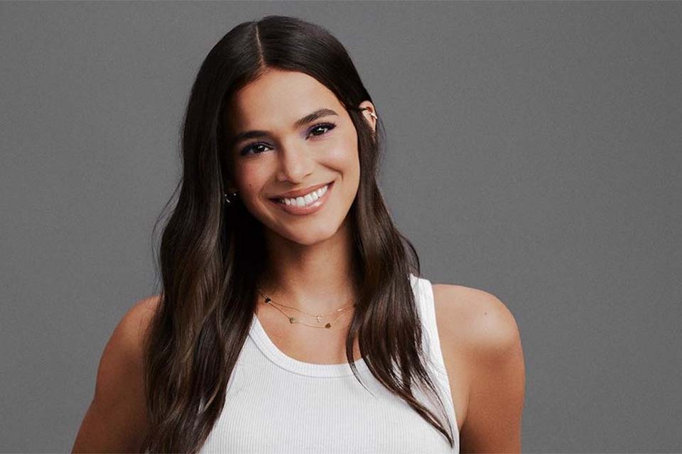 Bruna Marquezine rebate fake news: 'Print foi dado'