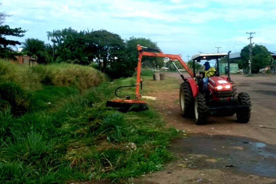 Prefeitura de Porto Velho intensifica limpeza urbana