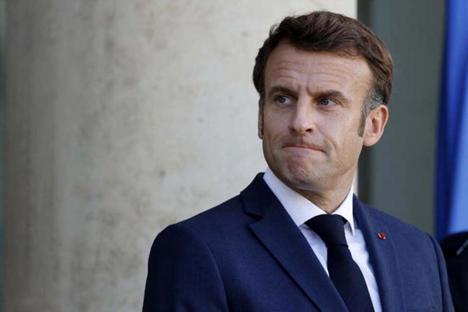 Atitude branda de Macron em relação à Rússia causa incômodo com países do leste europeu