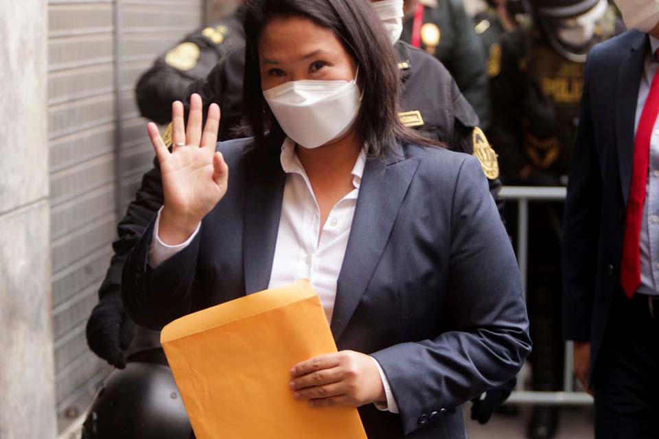 Procuradoria do Peru investiga Keiko Fujimori por suspeita de suborno