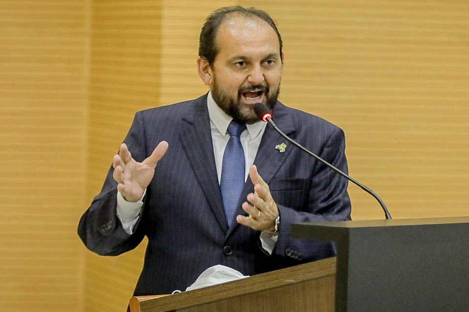 DER atende requerimento do deputado Laerte Gomes e órgão inicia recuperação da RO-478 em Costa Marques