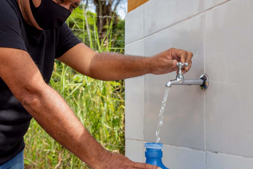 Porto Velho: Vila Calderita ganha sistema de tratamento de água