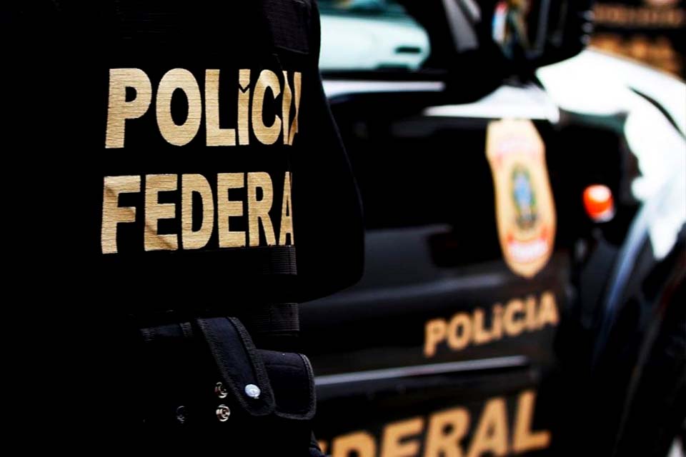 Polícia Federal investiga tráfico internacional de menores