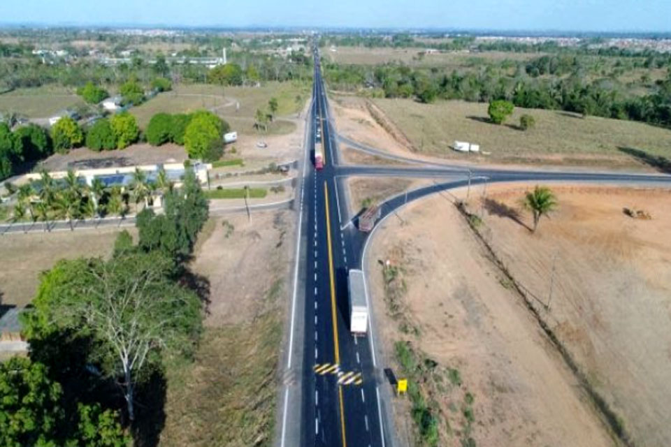 Governo Federal entrega 30 quilômetros de pista recuperada na BR-364/RO