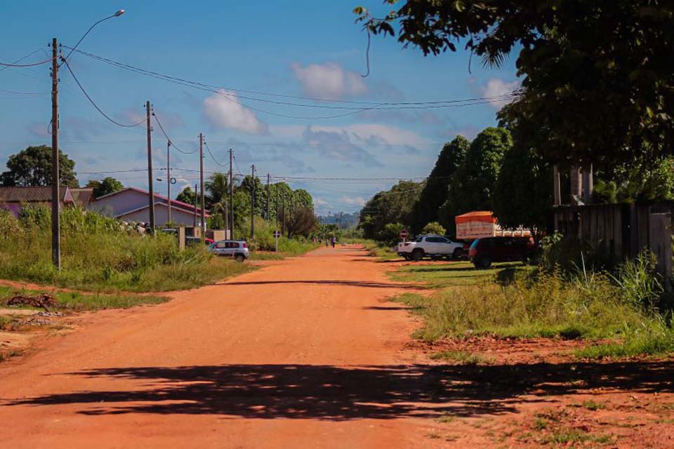 Projeto “Tchau Poeira” é lançado pelo Governo de Rondônia no município de Vale do Anari