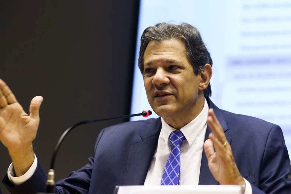 Haddad diz que não há impedimento para Brasil pleitear adesão à OCDE