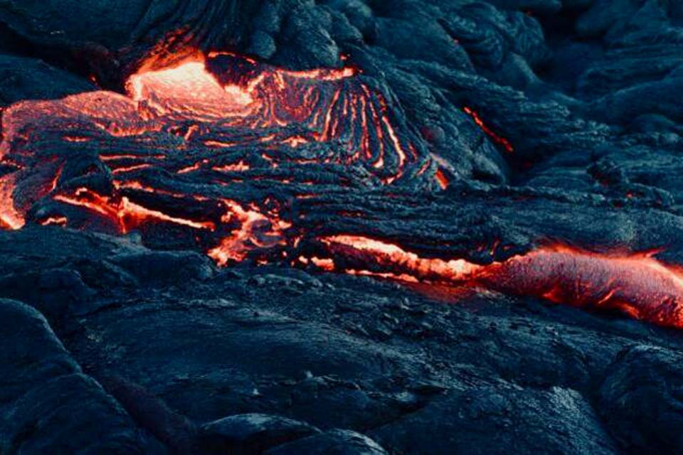 Vulcão pode entrar em erupção no centro da Colômbia