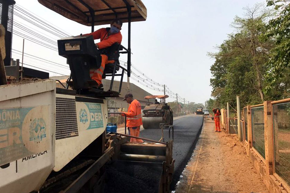 Pavimentação asfáltica do primeiro quilômetro da estrada do Belmont é concluída