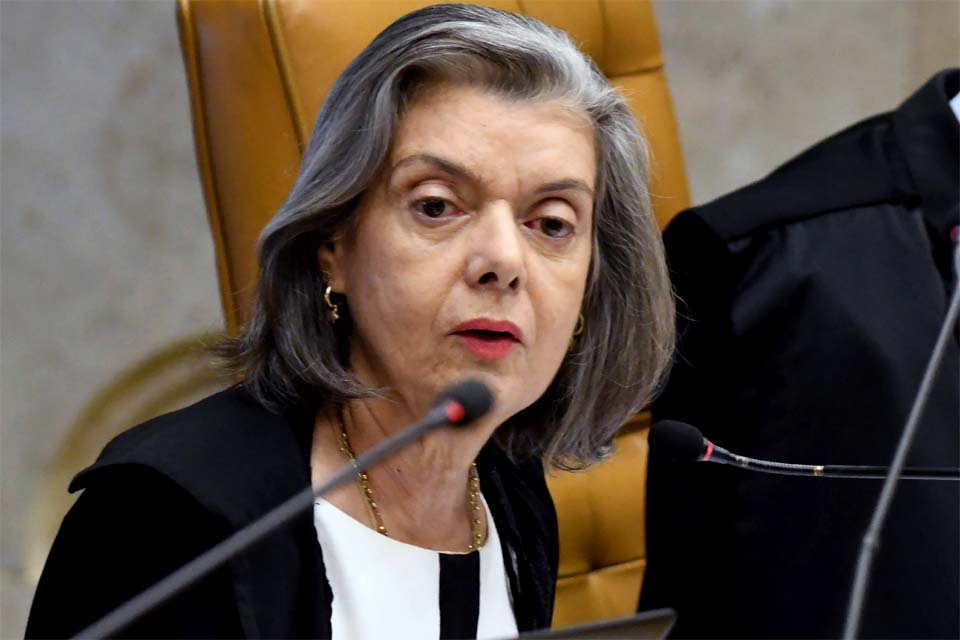 STF: Ministra autoriza inquérito para investigar ministro da Educação