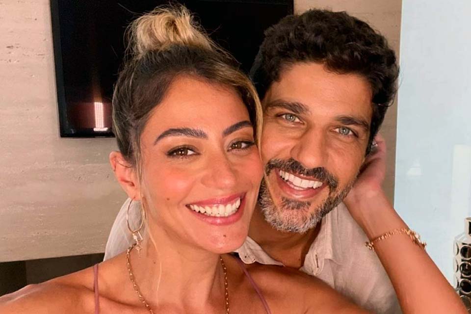 Chega ao fim namoro de Carol Castro e Bruno Cabrerizo: 'Mantemos a amizade'