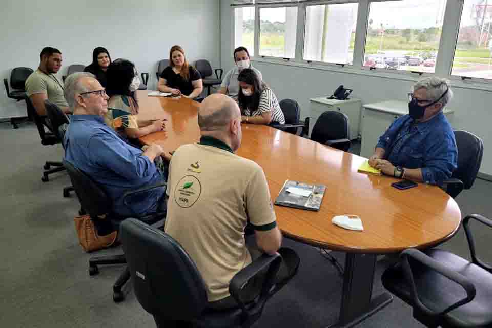 Concessão florestal é tema de reunião com o Serviço Florestal Brasileiro; Prefeitura discutiu a temática que oportuniza combater desmatamento