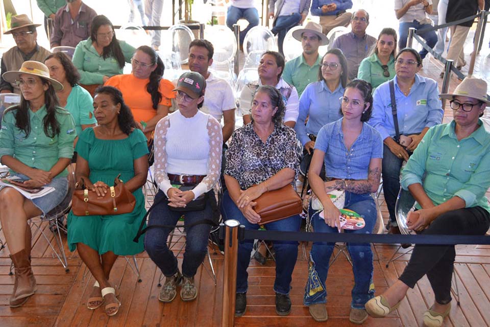 Produtores rurais recebem orientação jurídica durante 11ª Rondônia Rural Show Internacional