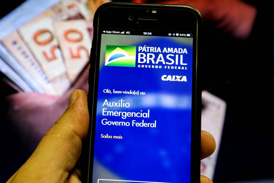 Beneficiários nascidos em junho recebem hoje auxílio emergencial