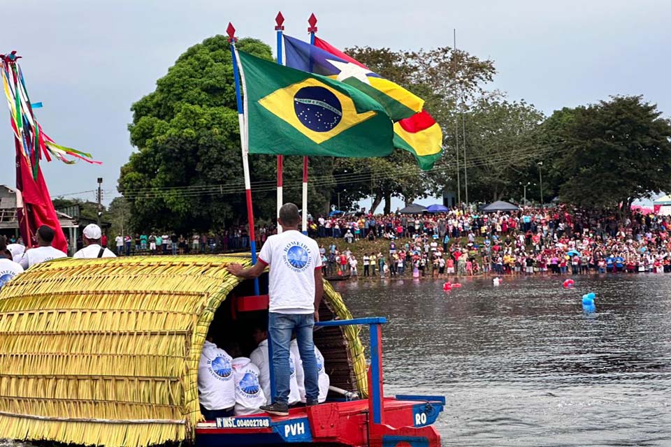 Missa de Pentecostes marca encerramento da Festa do Divino Espírito Santo