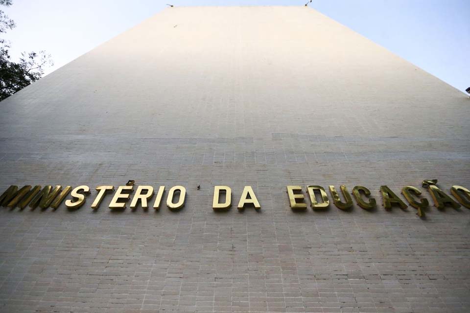 Ministério da Educação libera pagamento do Bolsa Permanência