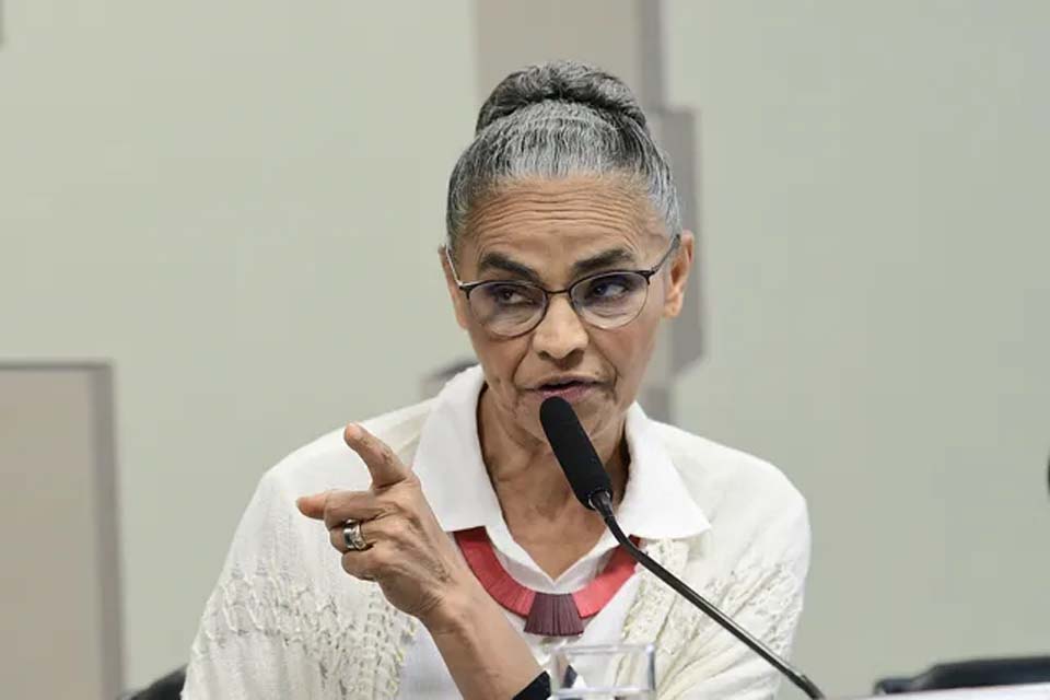 Brasil vai à COP para cobrar, e não para ser cobrado, diz Marina Silva