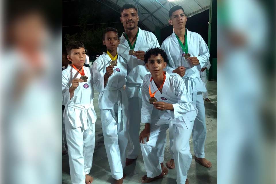 Atletas de projeto social de igreja surpreendem na Copa Open Sonho Meu de TaeKwondo