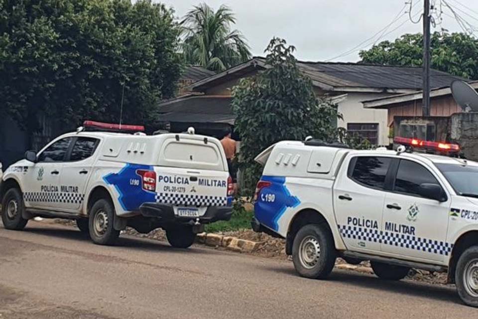 Dupla é presa com maconha e cocaína em residência no Setor 02