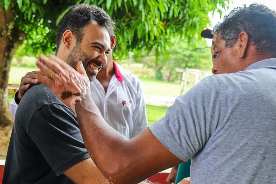 Vinicius Miguel defende a interiorização do ensino para aumentar o número de vagas e garantir o acesso à educação