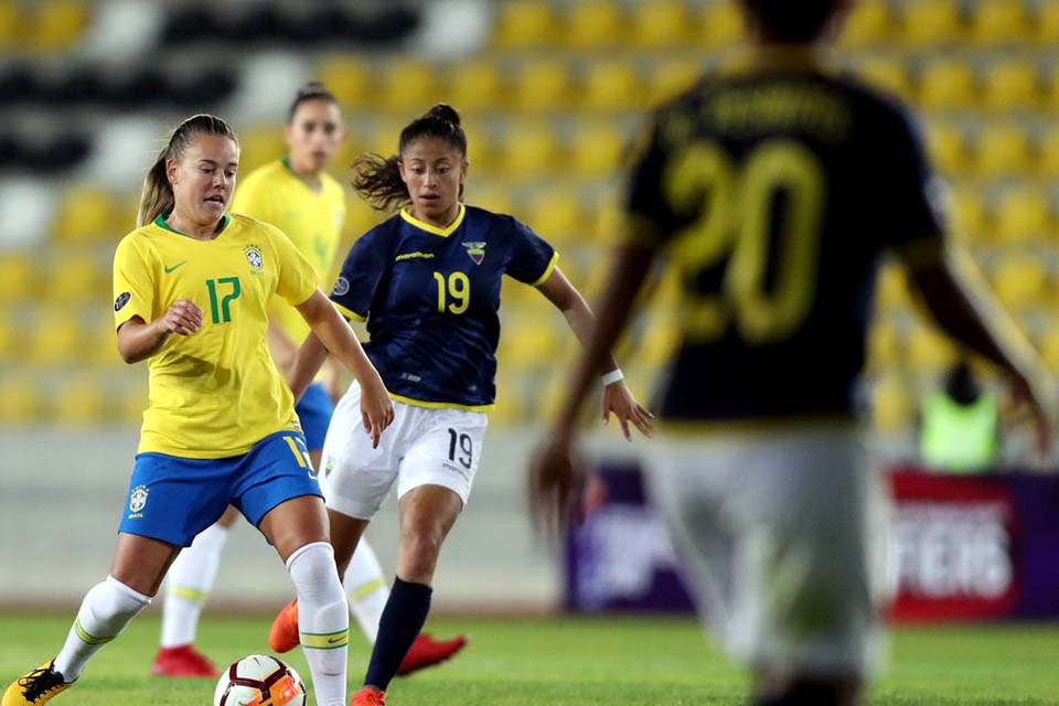 Após desistência argentina, seleção feminina terá jogos com Equador