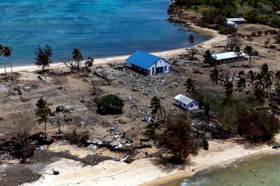 SpaceX tenta restabelecer telecomunicações em Tonga após erupção vulcânica e tsunami