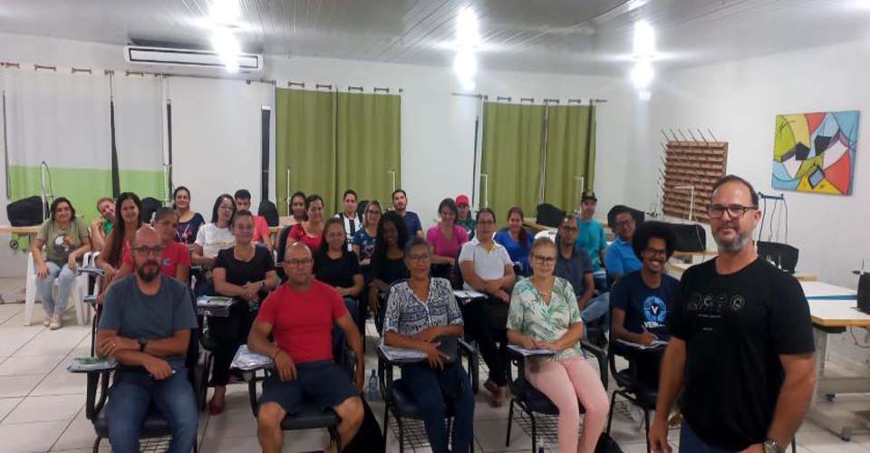 Campus Vilhena inicia curso de mecânico de máquinas de costura