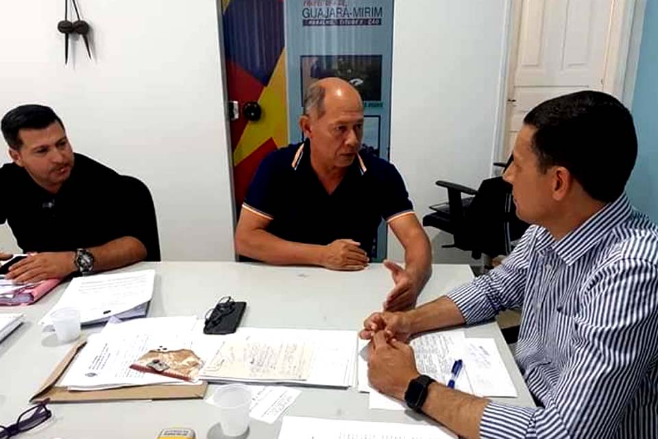 Deputado Coronel Chrisóstomo reafirma compromisso com Guajará-Mirim e assegura benefícios para o município