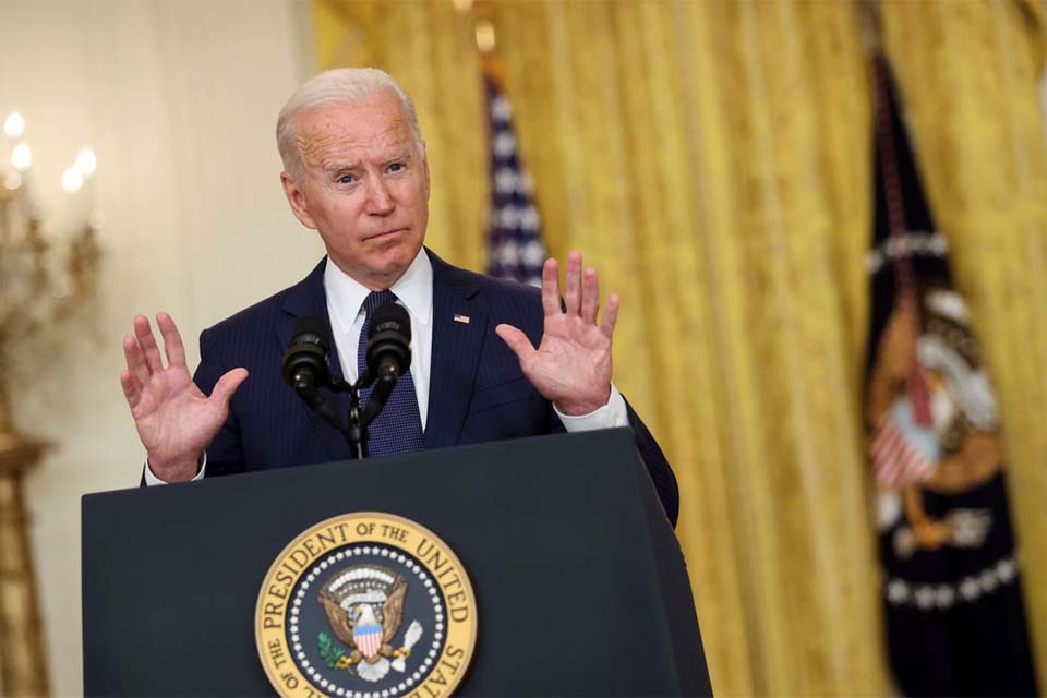 Biden promete que EUA vão caçar autores de ataque em Cabul