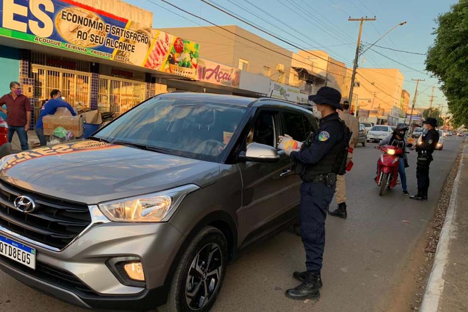 Prefeitura, Corpo de Bombeiros e Polícia Ambiental realizam Pit Stop e alertam sobre riscos e consequências das queimadas