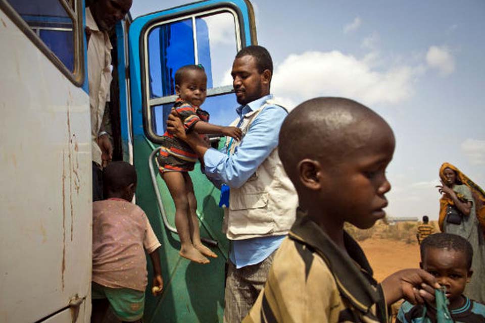 ONU alerta que guerra agravará realidade de refugiados na África