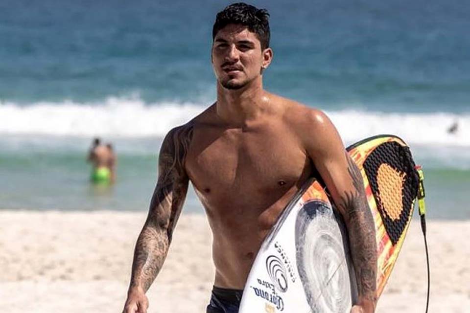 Gabriel Medina anuncia volta ao circuito em G-Land: 