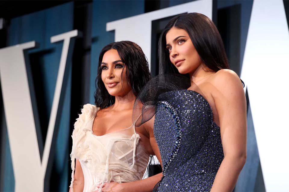 Kylie Jenner diz que Kim Kardashian é a irmã que tem mais proximidade: 'É sempre a primeira que eu ligo'