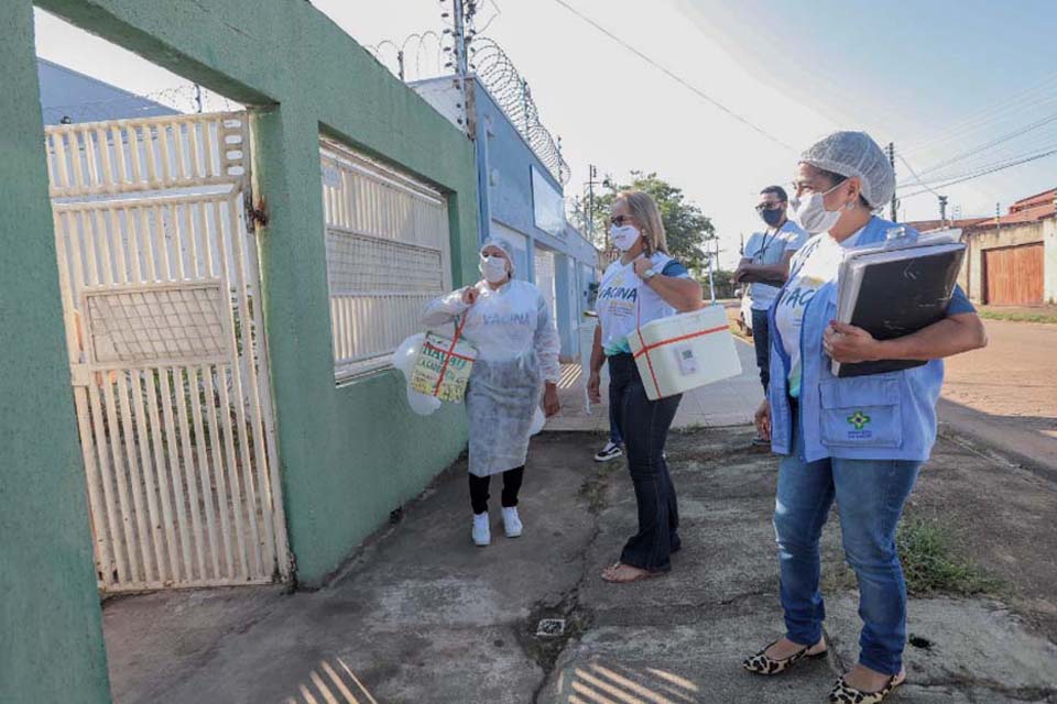 Prefeitura de Porto Velho realiza busca ativa em residências para resgatar cobertura vacinal