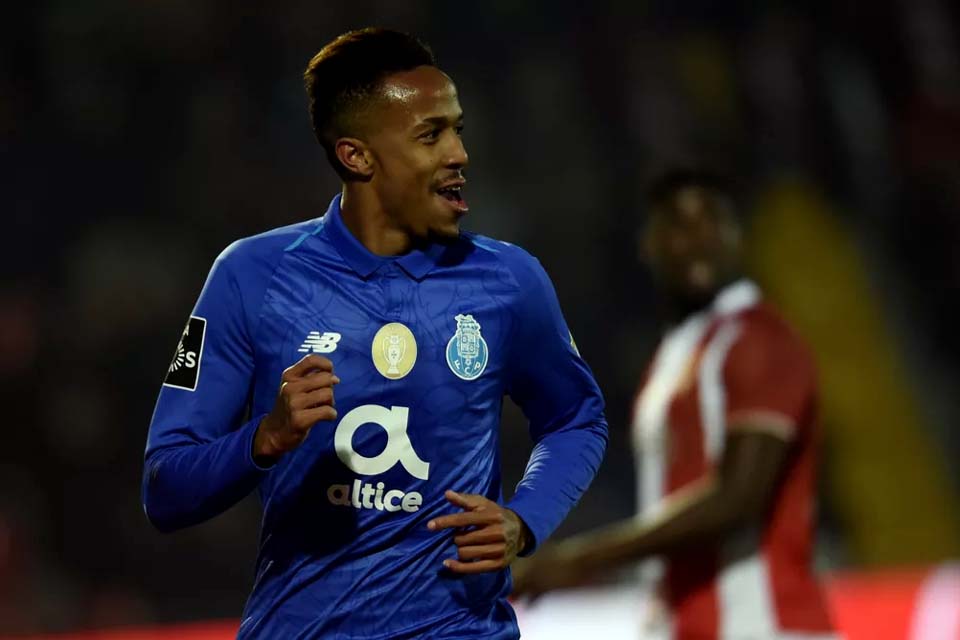 São Paulo recebe cerca de R$ 2,6 milhões do Porto por Militão após punição da Fifa