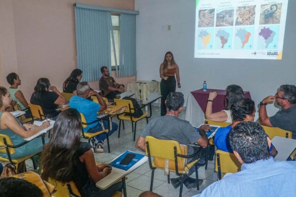 Animais peçonhentos é tema de capacitação para identificação e controle de escorpiões em Porto Velho