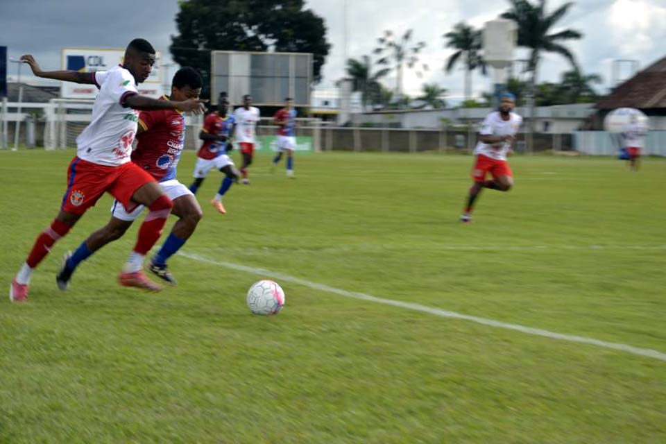 VEC sai na frente, cede empate e segue sem vencer no seu retorno a Série A do Rondoniense