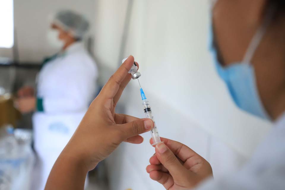 Vaccination against covid-19 takes place in three districts of Porto Velho over the weekend thumbnail