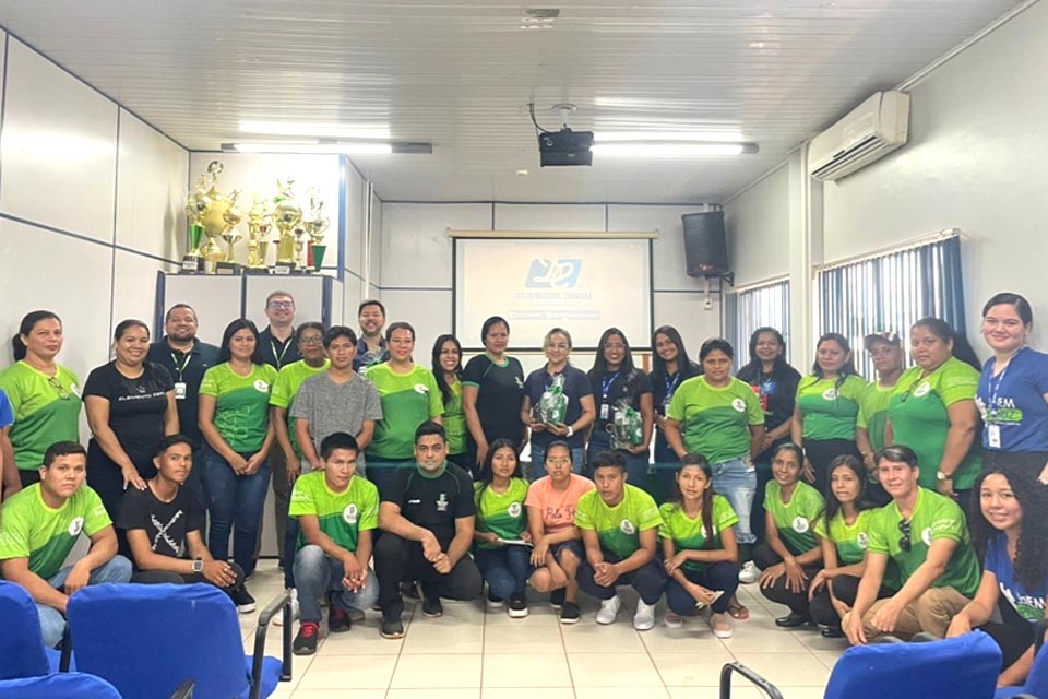 Estudantes do Técnico em Administração, modalidade EJA, realizam visita Técnica em Guajará-Mirim