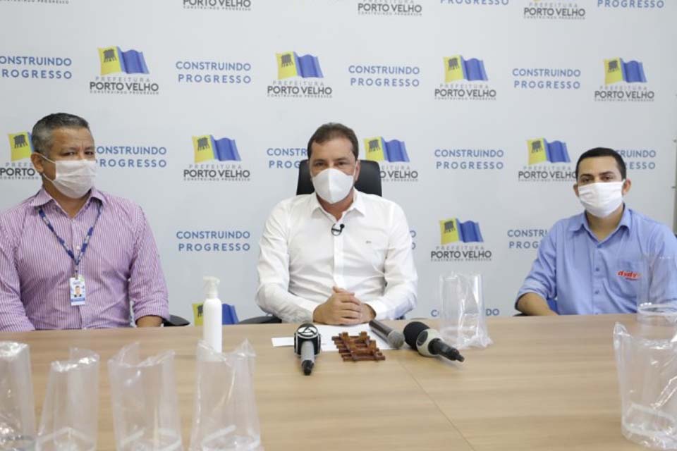 Pefeitura de Porto Velho recebe protetores faciais doado pela Dydyo e Àguas Kaiary