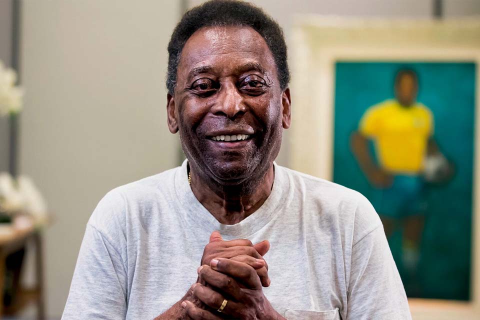 Pelé é internado em São Paulo e estado de saúde preocupa, diz jornalista